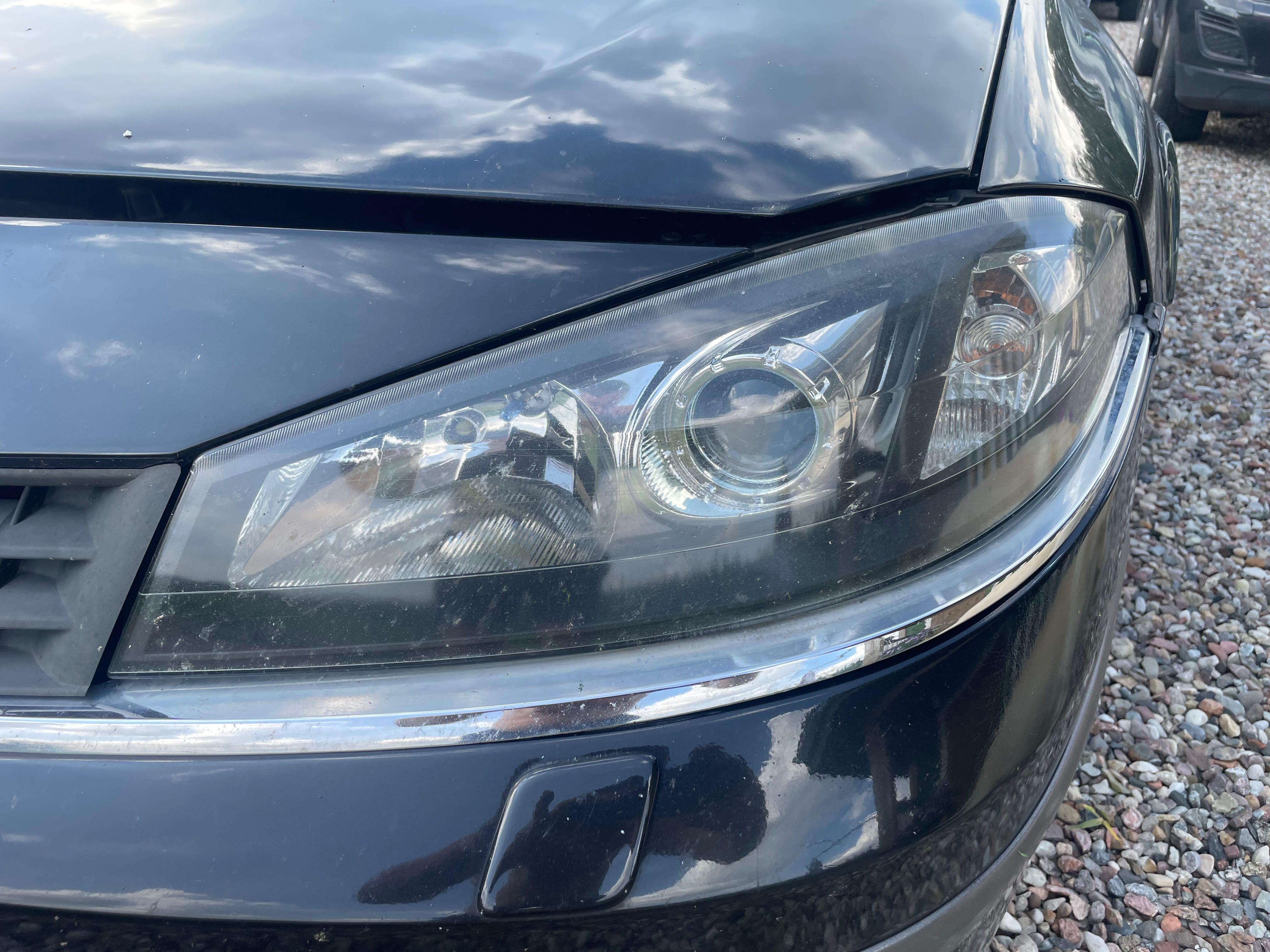 Lampa lewa prawa przód Laguna II lift xenon EU