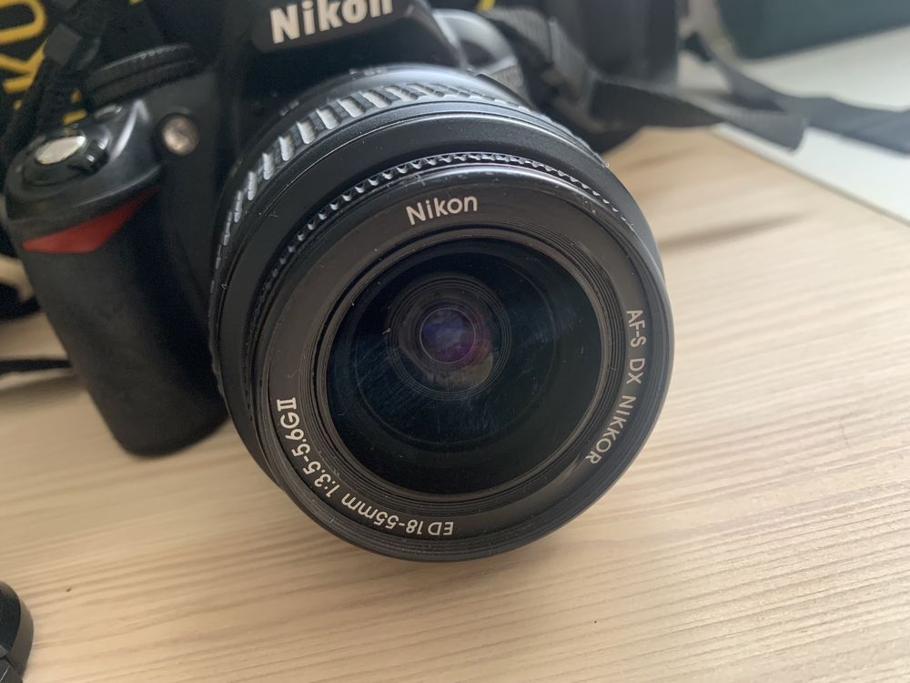Camâra Nikon d3100 como nova + carregador + mochila + objetivas