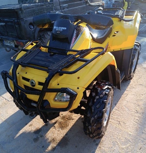 CAN-AM Outlander 800 XT 4x4