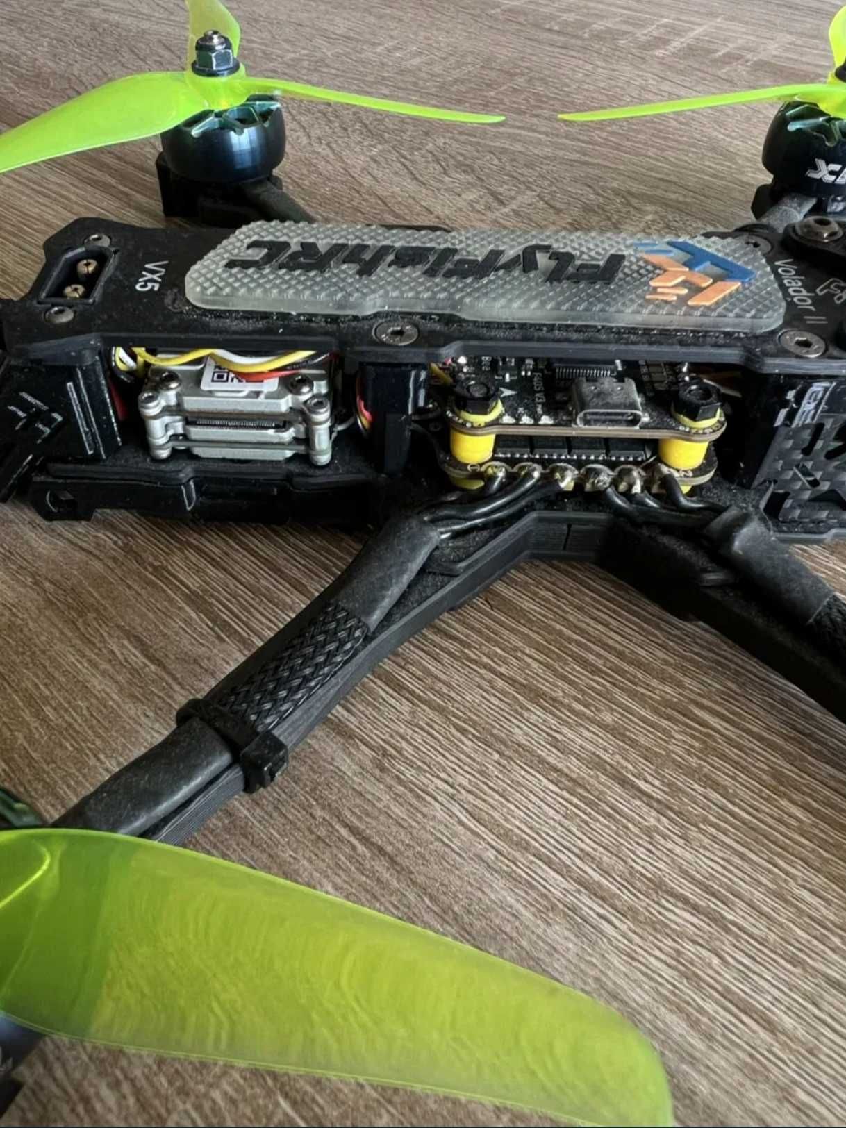 Drone fpv novo 4 e 6s