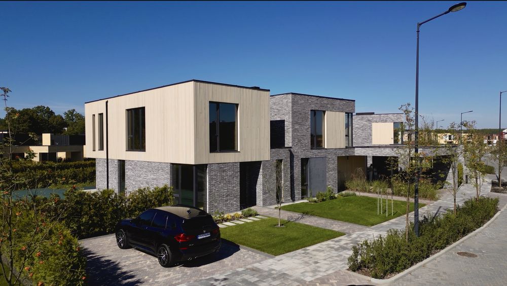 Дуплекс 2 поверхи 150м² ,з ділянкою 4 сотки м. Ірпінь, внесок 20%