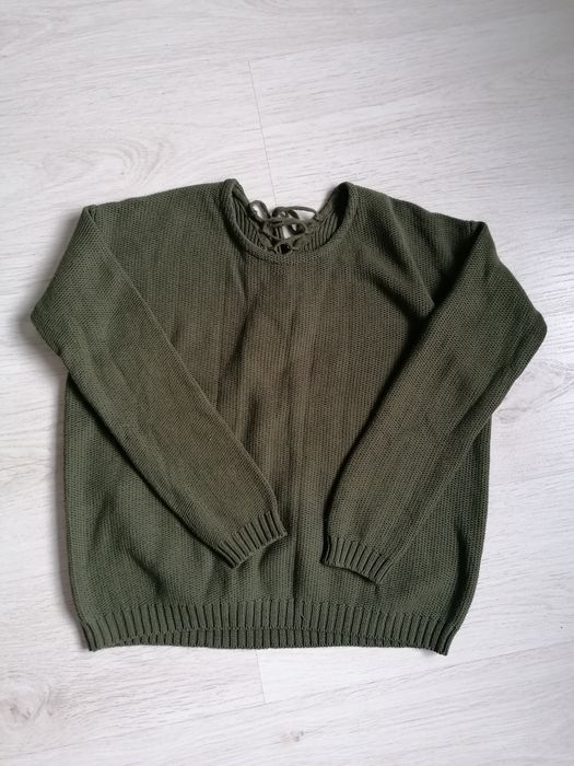 Sweter khaki z wiązaniem z tyłu