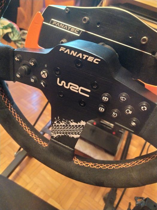 Fanatec base 2.5  volante WRC + travão de mão