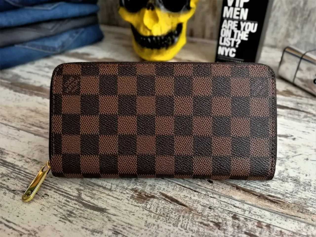 Кошелек,клатч,визитница Луи Виттон Louis Vuitton