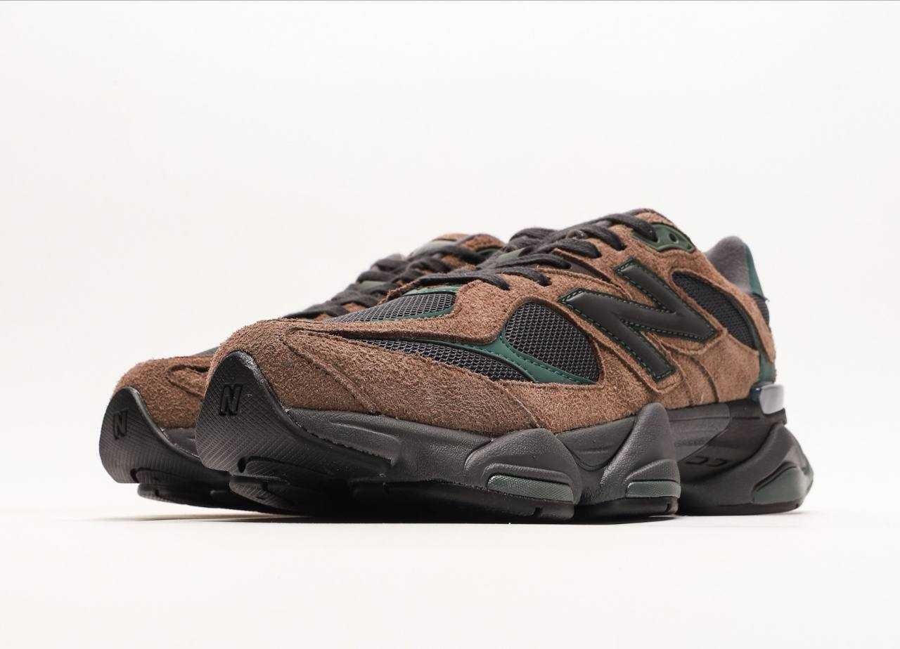 Жіночі кросівки New Balance 9060 коричневий з чорним nb982 ХІТ