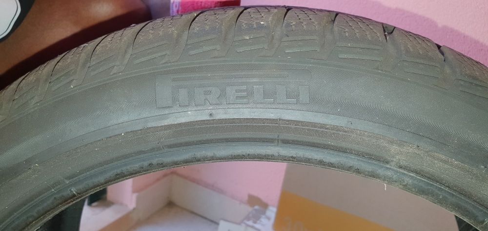 Dois Pneus, good year e Pirelli