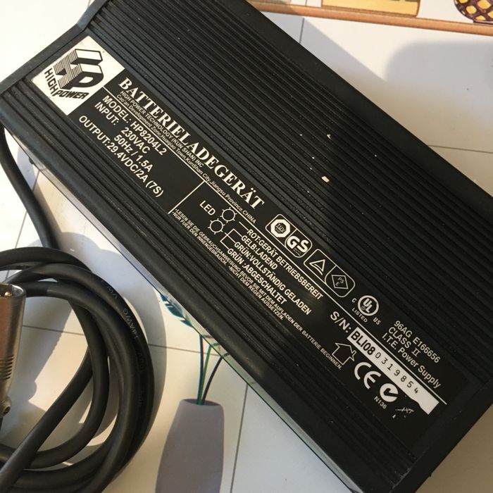 Rower elektryczny ładowarka na 24v