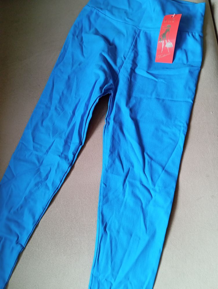 Leginsy Obcisłe S/XS Niebieskie Nowe YFashions z metką