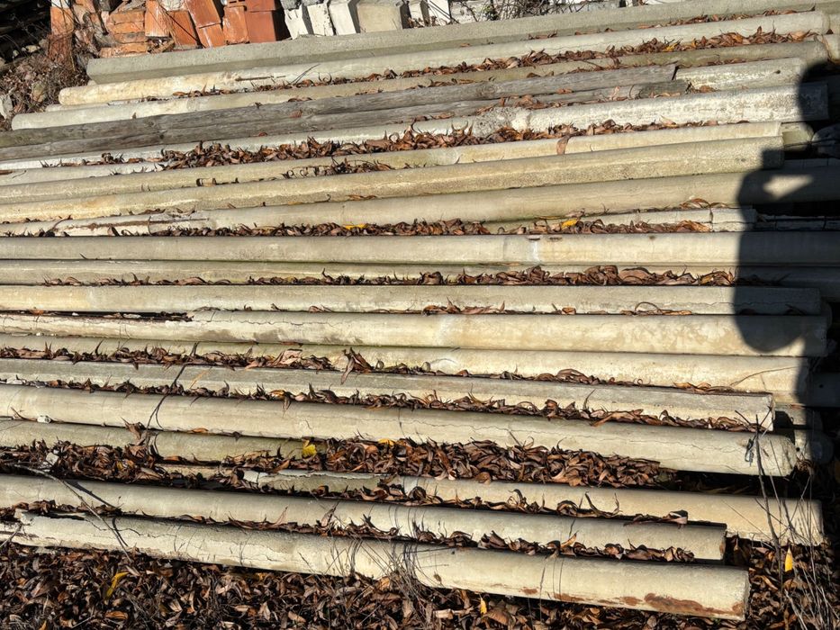 Paliki słupki słupy betonowe ogrodzenie