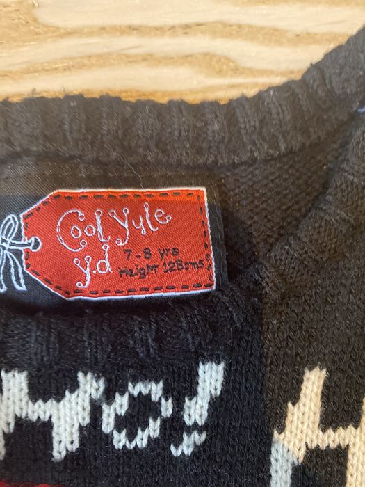 Sweterek czarny Mikolaj