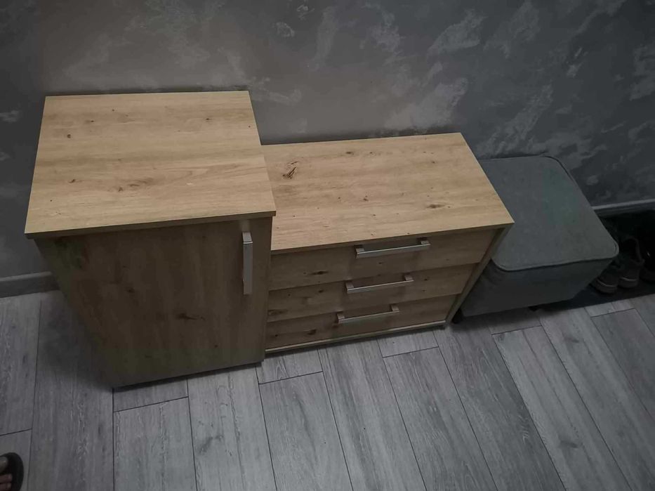 zestaw mebli do przedpokoju