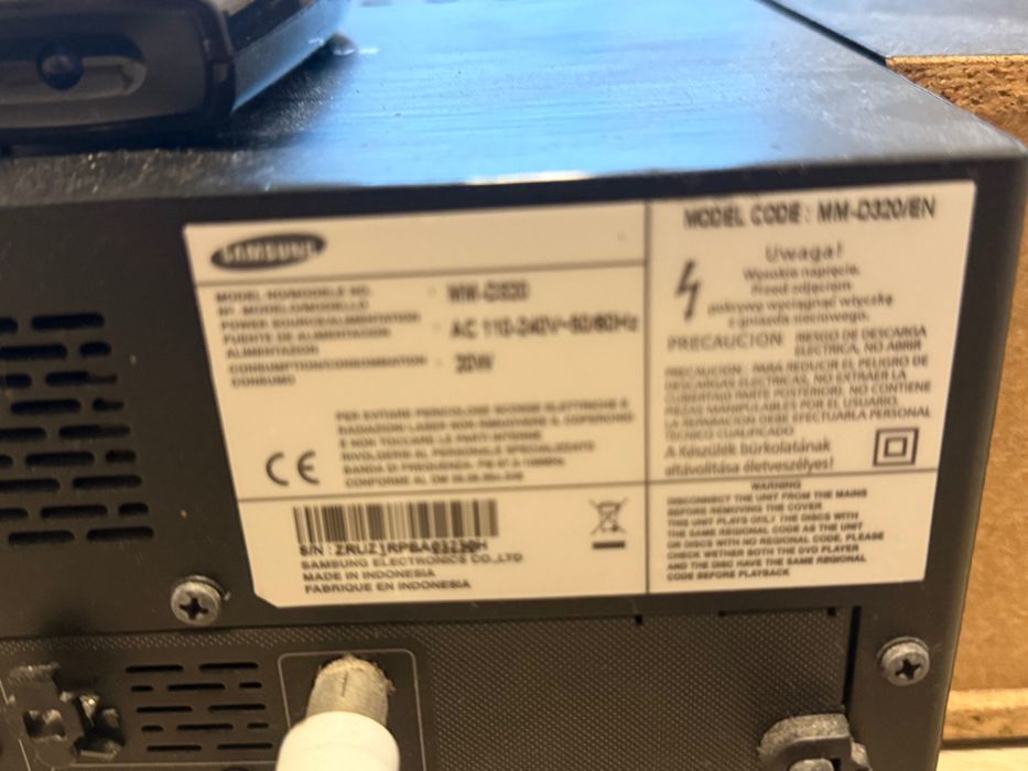 Музикальний центр Panasonic. Samsung
