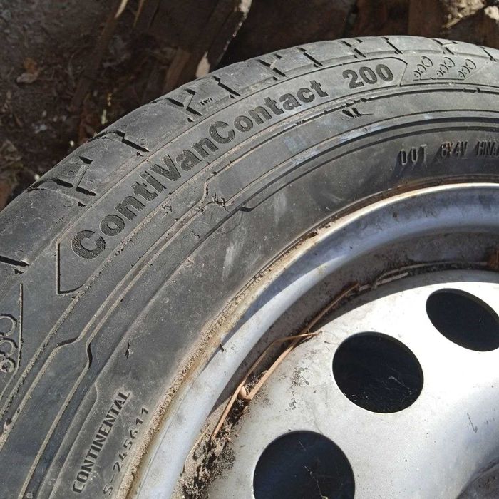 Шини з дисками Continental  225/55 R17