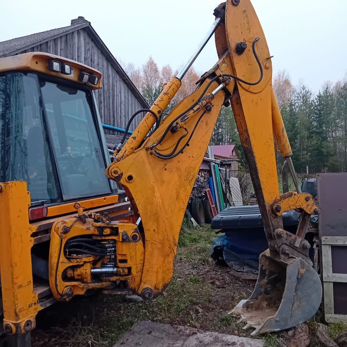 Koparko ładowarka JCB 3CX
