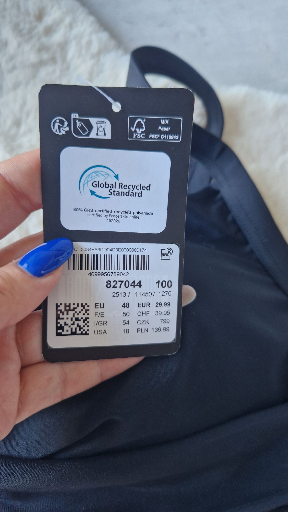 Czarny stanik od stroju kąpielowego eu48 plus size