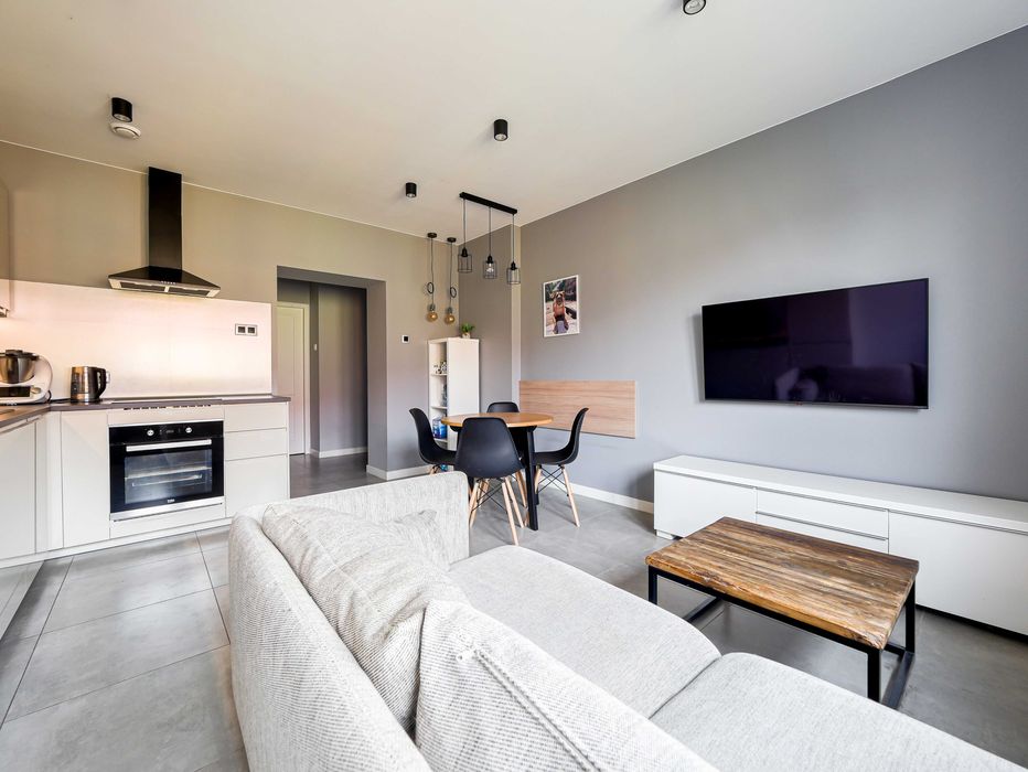 komoda pod tv szafka biała wysoki połysk