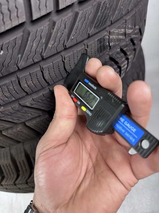 Шини зимові 2022 4шт R16 225/55 Continental TS870 6,7-7,7мм