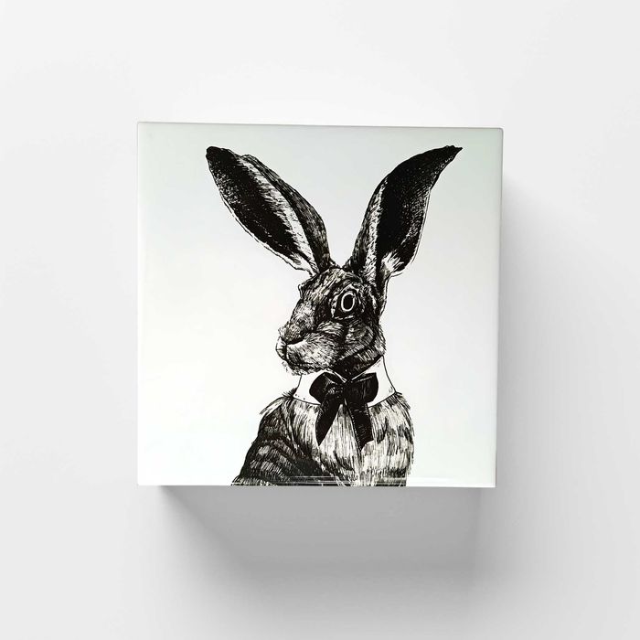 Ozdobna płytka ceramiczna z pięknym zającem 15x15 cm