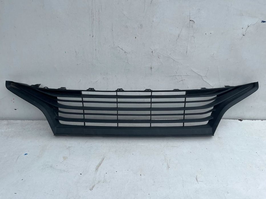 KRATKA ZDERZAKA PRZÓD TOYOTA YARIS IV 4 2020- 53112-K0010