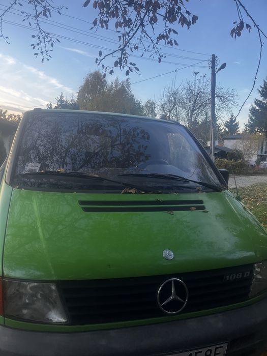 Mercedes  benz vito
