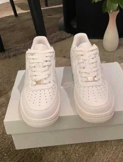 Buty Trampki NikeAir_Force_1_Low_07_White R.40