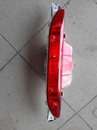 Lampa tył i listwa chrom peugeot 208