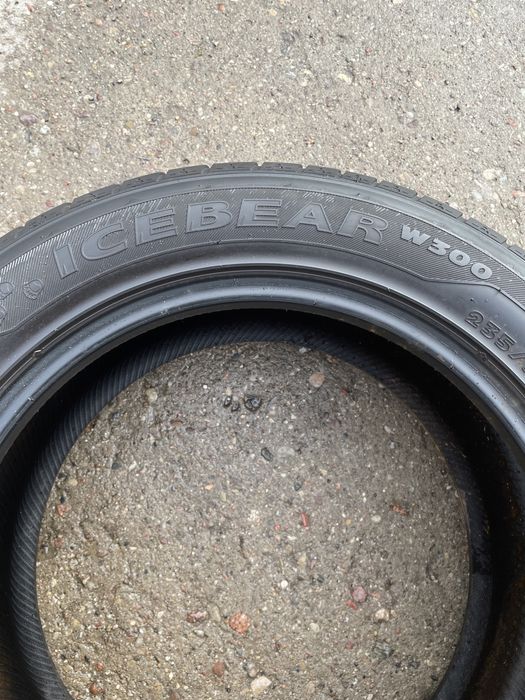 Opony 235/55r17 Hankook Icebear W300 - 2 sztuki zimowe
