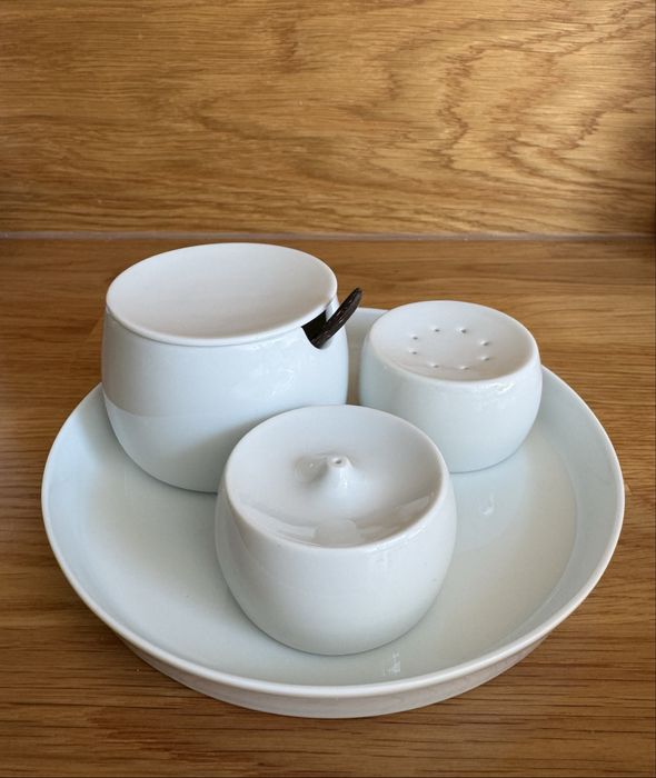 Zestaw solniczka pieprzniczka cukiernica B&G