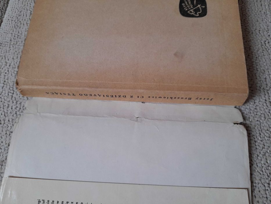 Książka dla młodzieży "Ci z dziesiątego tysiąca" J. Broszkiewicz