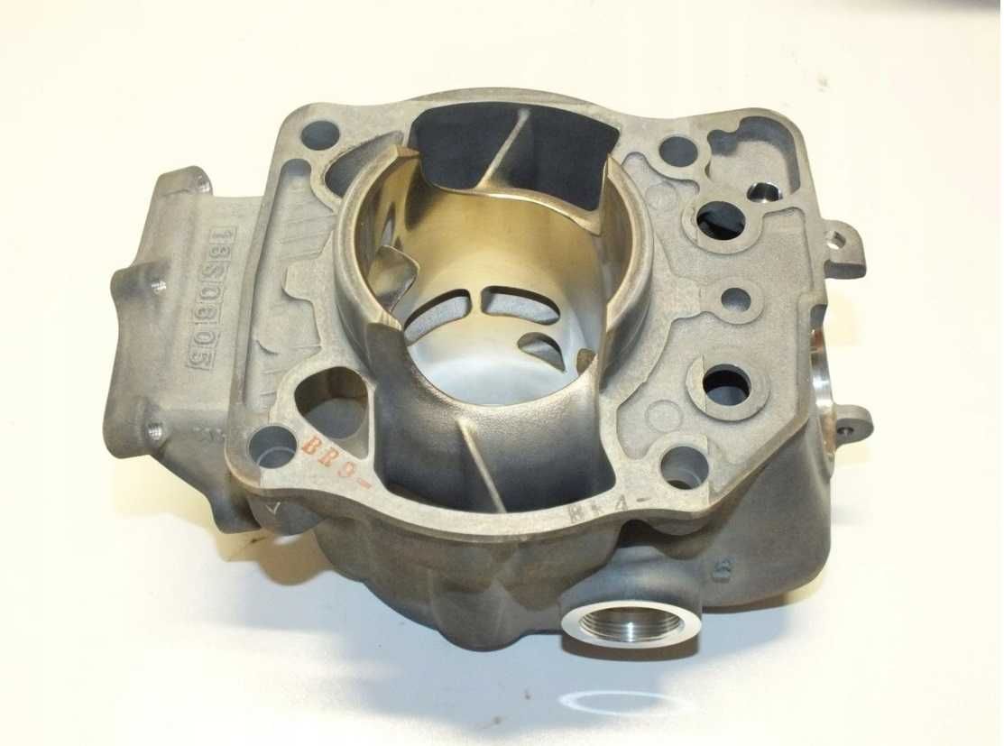 Cylinder nowy oryginalny HONDA CR 250 rok prod. 96-01 model KZ3