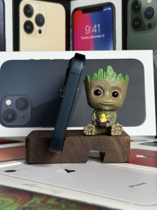 Телефончик Iphone 13 128 gb Midnight