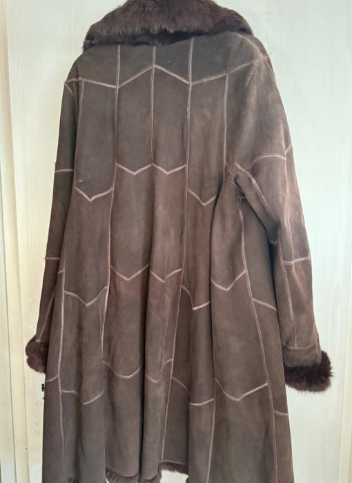 Ekskluzywny kożuch z wnętrzem królika w stylu Dolce&Gabbana ,fendi