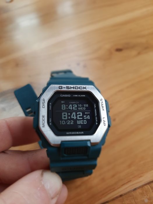 Casio g shock gbx 100