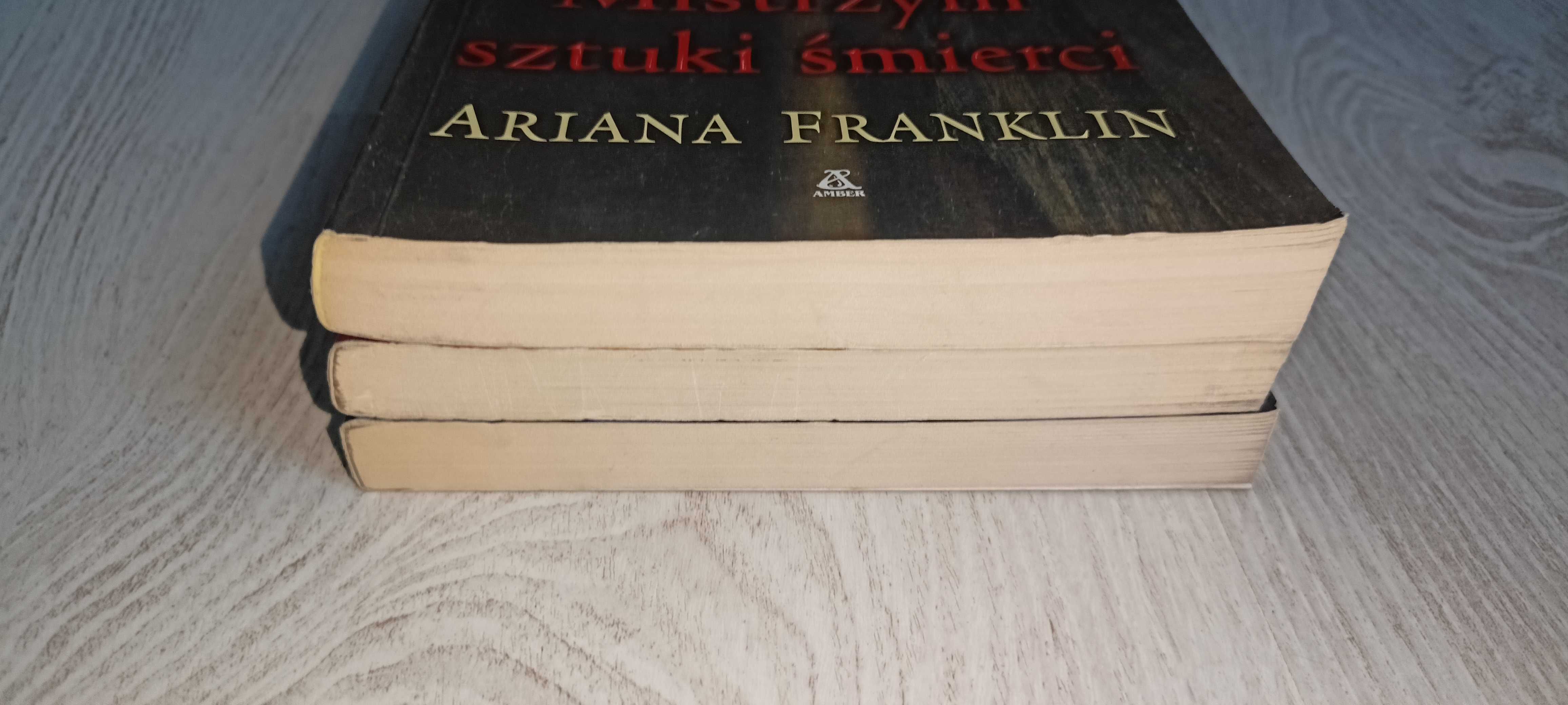 3x Ariana Franklin Labirynt śmierci Mistrzyni sztuki śmierci Tajemnica