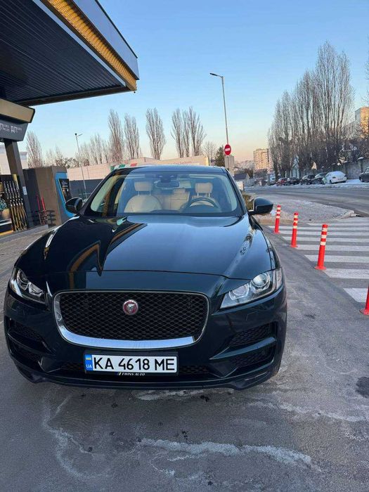 Jaguar F-Pace 2016
