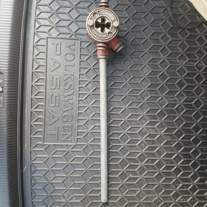 Ручной резьбонарезной клупп