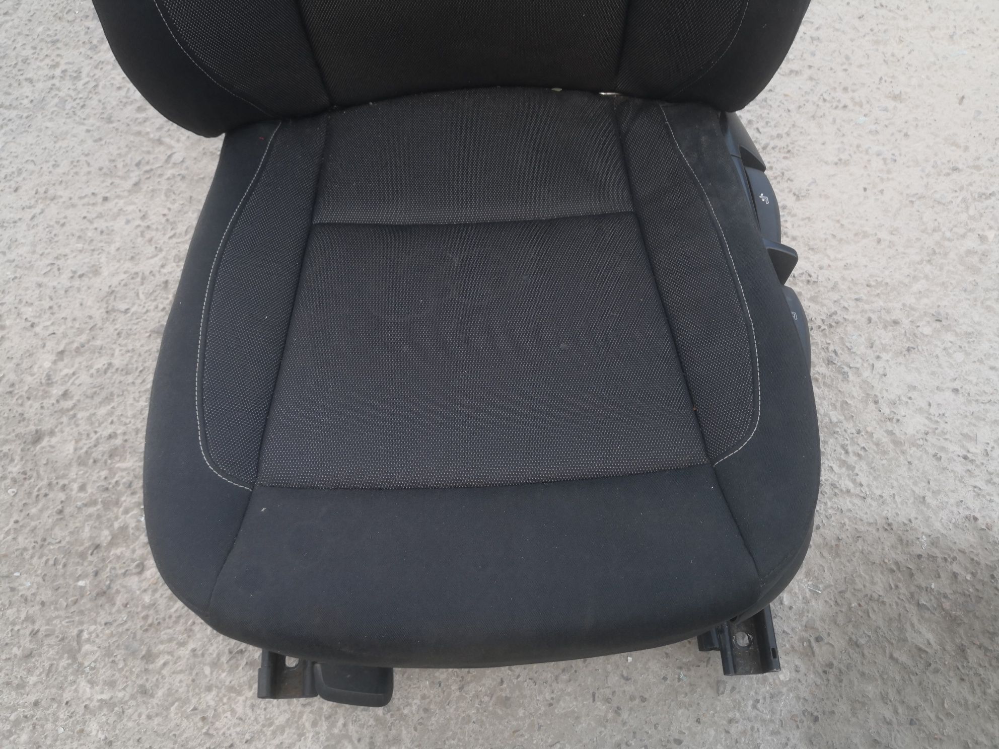 Fotel kierowcy lewy BMW e81 e82