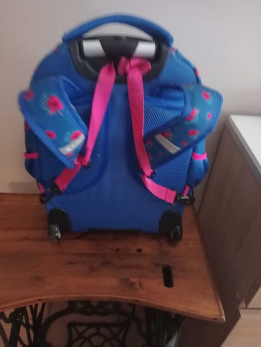 Plecak Barbie Nowy na kółkach