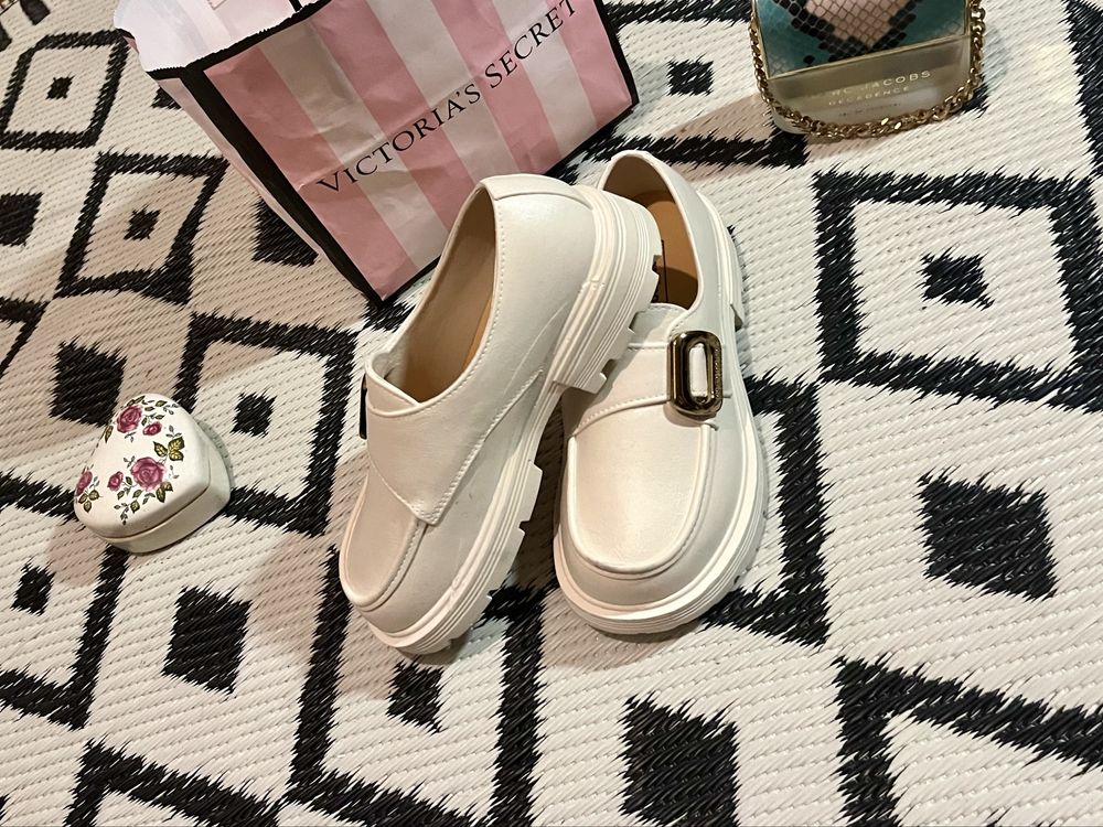 Wygodne miekkie piankowe eleganckie buty mokasyny Mary Jane rozmiar36