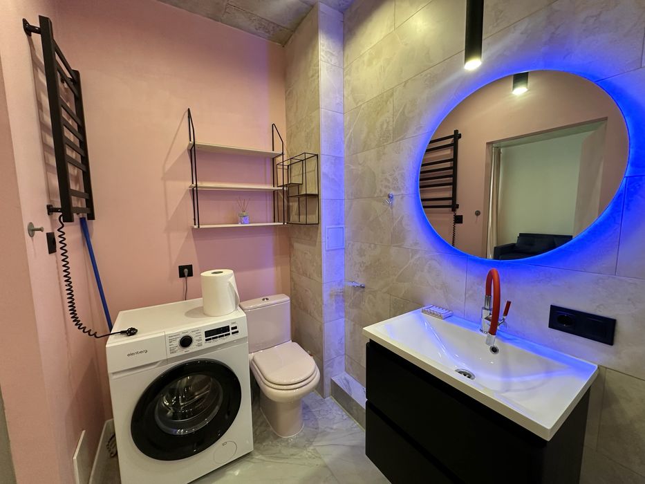 Продам квартиру на Біговій 17