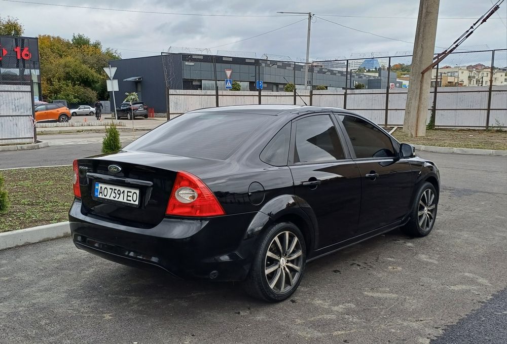 Форд Фокус 1.6 газ/бенз