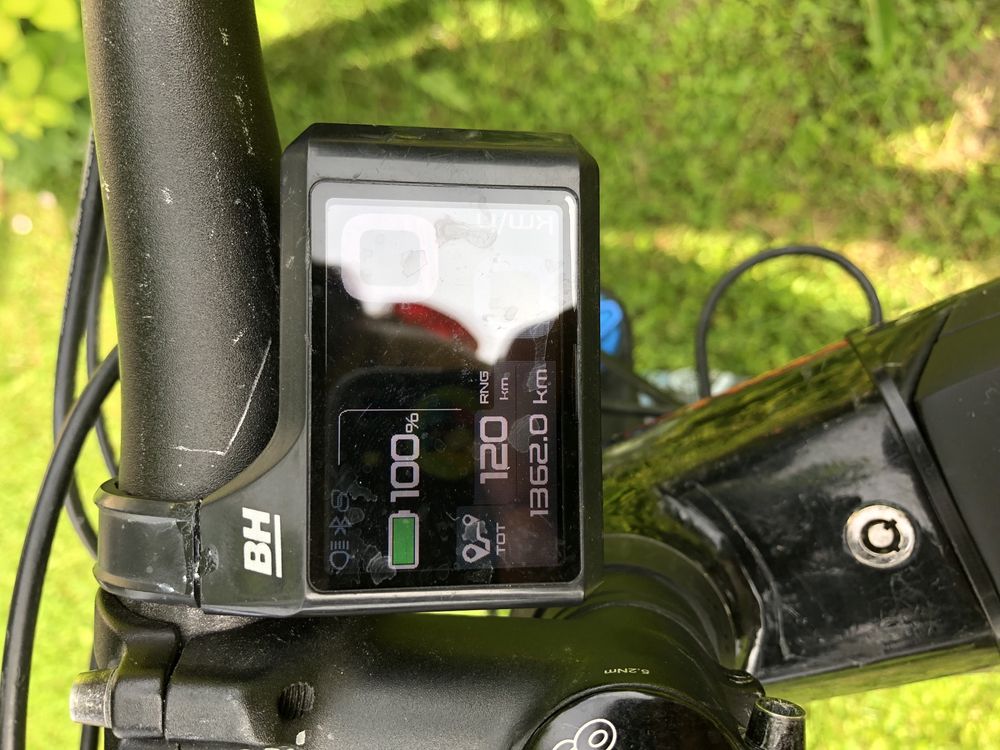 Sprzedam górski elektryczny rower BH AtomX.