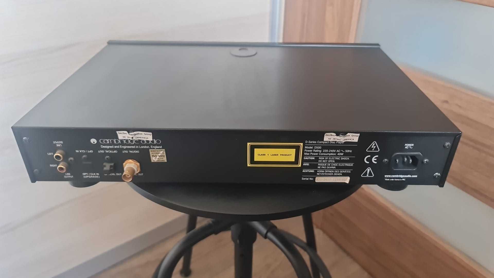 Odtwarzacz CD Cambridge Audio D500 czarny pilot