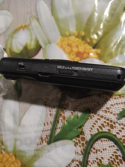 Диктофон sony продам