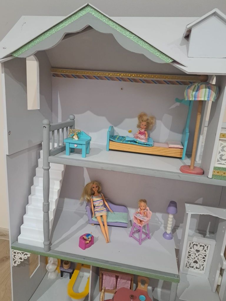 Duży domek dla lalek Barbie