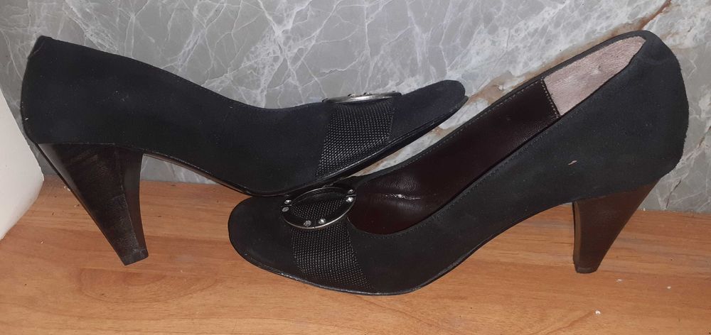 Sapatos de sra Donni.