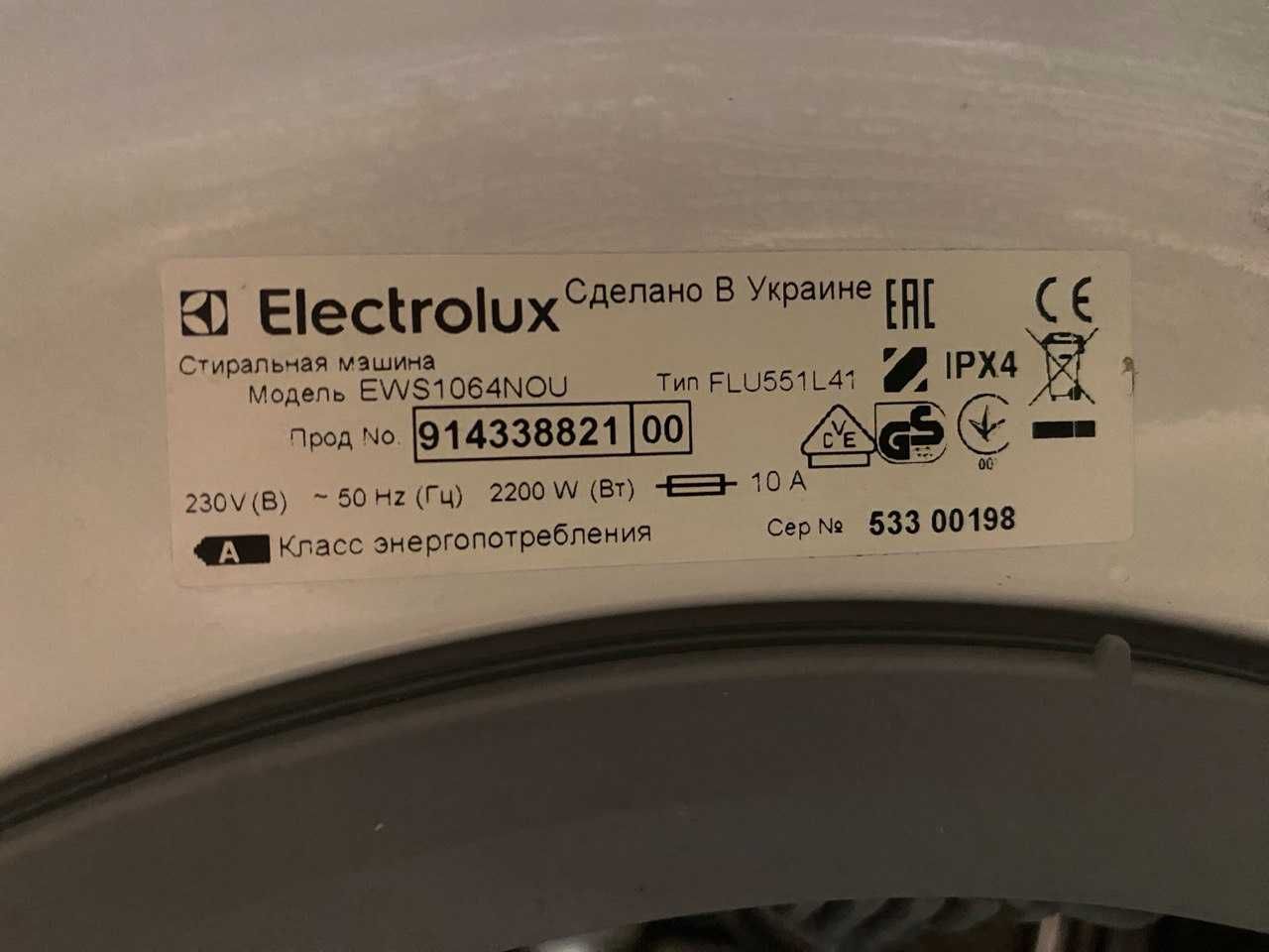 Пральна машина Electrolux EWS1064NOU