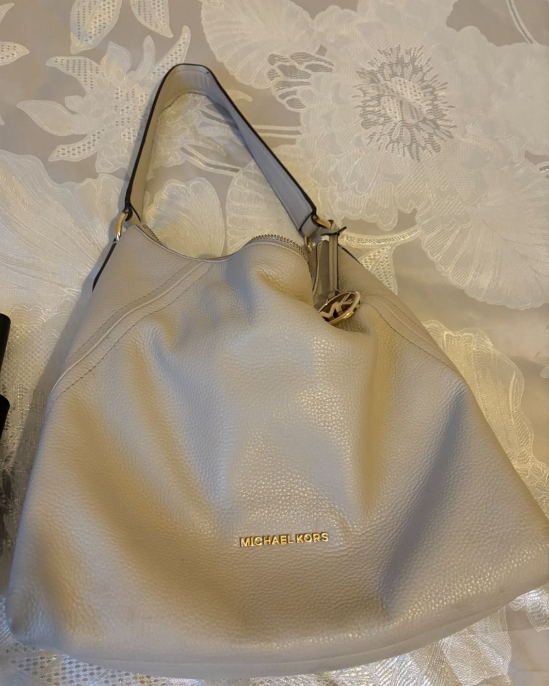 Mala Michael Kora bege nova 120€