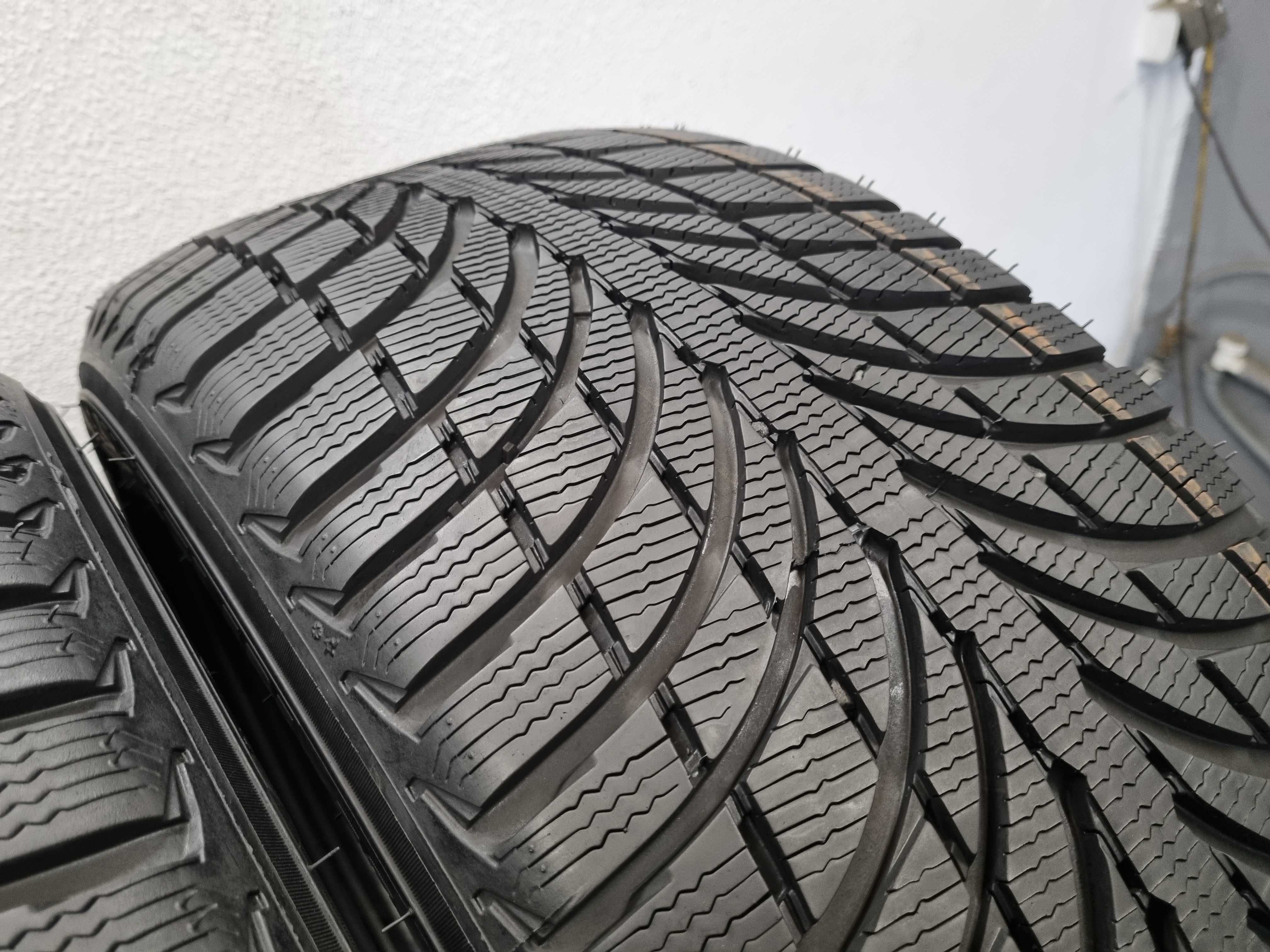 255/45/20 101V Michelin Latitude Alpin LA2 AO Dot.2022 PARA OPON