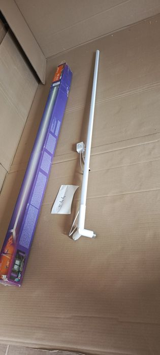 Lampa podłogowa narożnikowa Led